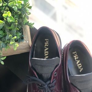 Mens prada sneakers in great condition(minor crease)